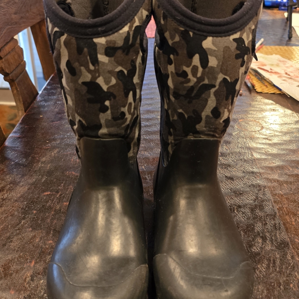 BOGS Waterproof 5 Degree F Winter Boots Camouflage Boots